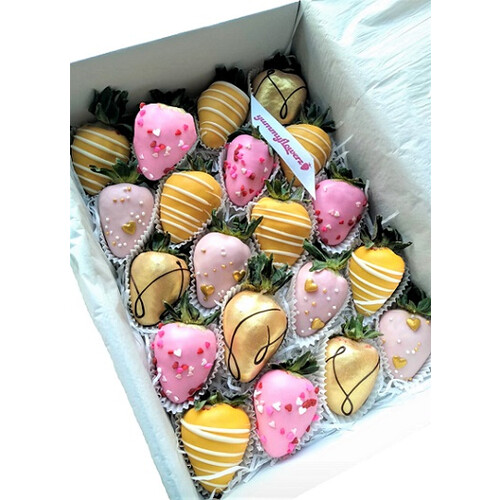 20pcs Pink Heart & Yellow with Gold Chocolate Strawberries Gift Box